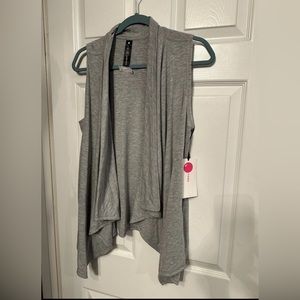 Yogalicious Women's Fly Away Open Front Draped Yoga Vest Heather Gray S M L